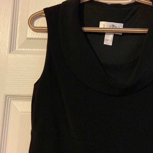 Like New Joseph Ribkoff tiered dress - Picture 2 of 4